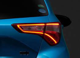 toyota yaris gets new 1 5l petrol engine water cooled exhaust manifold carscoops yaris toyota car lights