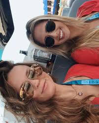 Lily Lindquist (@lilylindquist) · Instagram 照片和视频