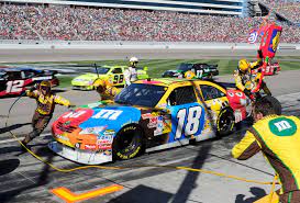 Kyle Busch M Toyota Camry 18 Nascar Racing Kyle Busch Camry
