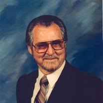 Robin Hartshorn's Instagram, Twitter & Facebook