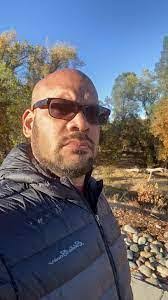 Adam Shutts's Instagram, Twitter & Facebook