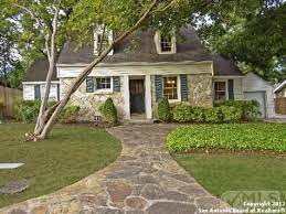 Love This Stone Pathway Backyard Inspiring Outdoor Spaces Garden Pathway