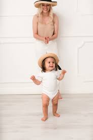 Laura ana cosoi (born 2 january 1982) is a romanian actress and model. Acomodarea Ritei La Cresa Laura Cosoi Baby Onesies Kids Baby Face