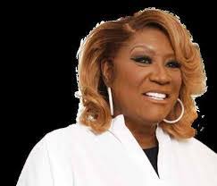 Ellen Lofton's Instagram, Twitter & Facebook