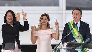 The president, 66, was admitted to an army hospital in the. Michelle Bolsonaro Esta Com Covid 19 Anuncia Planalto Noticias E Analises Sobre Os Fatos Mais Relevantes Do Brasil Dw 30 07 2020