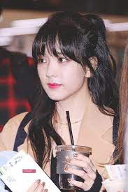blackpink jisoo おしゃれまとめの人気アイデア pinterest baektowie black pink ジス 美女 写真 前髪