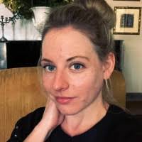 Mandy Hilliard's Instagram, Twitter & Facebook