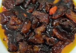 Masukkan babat dan daging sapi, aduk rata dan masak hingga daging berubah pucat dan tidak. Resep Lezat Krengsengan Babat Usus Sapi