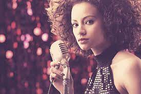 5 Things To Think About Before Hiring A Session Singer – Mella Music