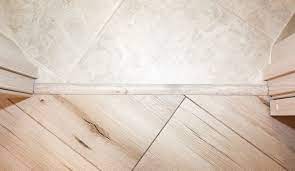 I am looking for a flooring transition for tile to hardwood, tile to laminate, and laminate to hardwood. Transition Strips A Builddirect Guide Builddirectlearning Center