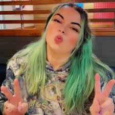 I need other perspective, I am battling with issues with the father of my  child im 4 months pregnantgn. Who has barely communicated with me since I  became pregnant. He's been hanging