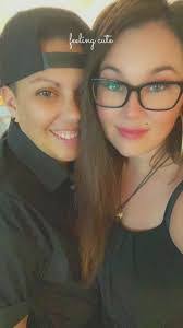 Jessica Stough's Instagram, Twitter & Facebook