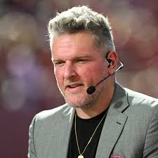 College Football Fan Claims He Was 'Screwed' by Pat McAfee's College  GameDay Kicking Contest