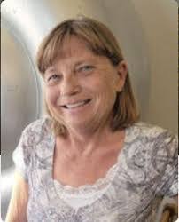 Amanda Metzler's Instagram, Twitter & Facebook