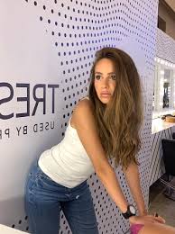 قائمة أرقام بنات واتس اب لتعارف ودردشة عن طريق تطبيق الدردشة المعروف واتساب مجانا. Ø¬Ù…ÙŠÙ„Ø© Ø¹ÙˆØ¶ Ù„Ù†ÙˆØ§Ø¹Ù… Ø¨Ù†Ø§Øª Ø«Ø§Ù†ÙˆÙŠ Ù…Ø³Ø¤ÙˆÙ„ÙŠØ© ÙƒØ¨ÙŠØ±Ø© Ù†ÙˆØ§Ø¹Ù…