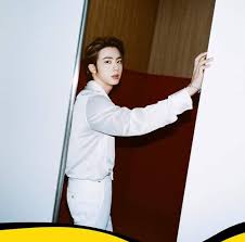 Schaue dir beliebte inhalte von folgenden erstellern an: Jin Bts Italy Startseite Facebook