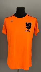 Nederlands elftal uitshirt ek 2020 bestellen. Match Worn Shirts On Twitter Nederlands Elftal Ek 1980 Sanderjonkman Voetbalshirtchallenge