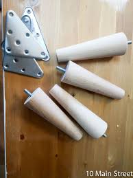 Une Table A Langer Ikea Transformee En Commode De Salle De Bain 10 Main Street Commode De Salle De Bains Table A Langer Ikea Ikea