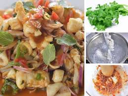 Tak susah pun buat soto ni, buat sendiri lagi puas hati, boleh makan banyak kali gitew. Resepi Sambal Kicap Soto Mat Gebu
