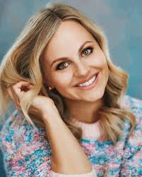 If I am still your favorite actor, can I hear a big "YES" ❤️  #coronationstreet #Corrie