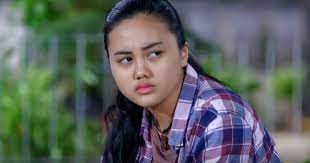 Sylvia fully diketahui memerankan karakter ines. Foto Biodata Nama Asli Pemeran Asti Di Dunia Terbalik Rcti Akukenal Com