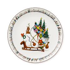 The Grinch Dessert Plates Set Of 4 Williams Sonoma Combine with napkins and other golden coloured items for a wonderful decoration. the grinch dessert plates set of 4