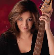 Who is Glenn Tipton dating? Glenn Tipton girlfriend, wife