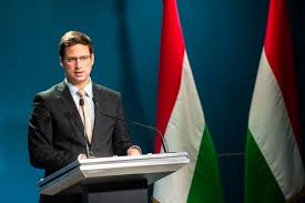 Ez kevert családi hátteret mutat. Hvg Hu Gulyas Gergely Szavai Alapjan Az Orban Tarlos Megallapodas Karacsony Gergely Esetleges Gyozelme Eseten Ervenyet Vesziti Kpe Hu
