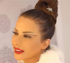 ما فينا الا ما نتمنى الافضل للسنة الجديدة و بيبقى صعب العيش و لكن ..تبقى  فسحة الامل بحبكن كارلا