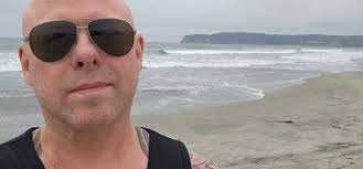 Top Gun filming locations and bars