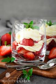 Heavy whipping cream, fudge topping. Strawberries And Cream Dessert Olga In The Kitchen