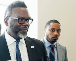 Mayor Brandon Johnson won't pay a price for floor leader's ouster, top aide  Jason Lee says