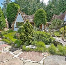 Sieh dir an, was seven koe (sevenkoe) auf pinterest, der weltweit größten sammlung von ideen, entdeckt hat. Disney Traum Wer Will Ins Haus Der Sieben Zwerge Ziehen Welt
