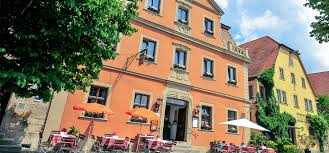 Just forget your usual habits and succumb to the charm of the extraordinary. Akzent Hotel Schranne Akzent Hotel Schranne In Rothenburg Ob Der Tauber Ob Sie Nur Eine Nacht Oder Ihren Urlaub Hier Verbringen Wir Heissen Sie Herzlich Willkommen