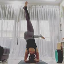 Headstand Variations Rock It Sallysgyoga Yoga Yogalove Yogashare Headstand Headstandvariatio Yoga Anytime Yoga Photography What Is Yoga