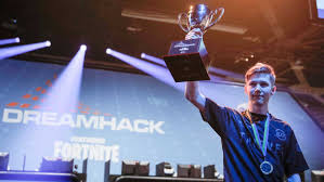 Fortnite tournament fortnite season 5 dreamhack fortnite fortnite new update fortnite competitive. Mrsavage Triumphs At Dreamhack Anaheim S Fortnite Tournament