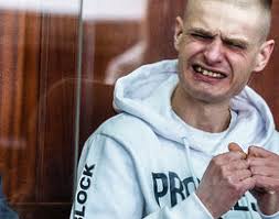 Tomasz komenda od tygodnia przebywa na wolności. Zycie Prywatne Tomasza Komendy Dziewczyna Rodzice Bracia Tak Wyglada Zycie Tomasza Komendy Na Wolnosci Viva Pl