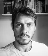 ENTRE O CÉU E A TERRA