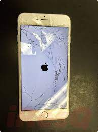 Iphone Cracked Glass Broken Lcd Screen The Display Showing Lines Not Turning On Or Not Holding A Charge Don T Worry We Can Help P Iphone Fotografi Gambar