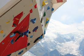 Entre 2500 et 3000 supporters français pour la finale. Coupe Du Monde De Difficulte De Chamonix Les Resultats Des Qualifications Planetgrimpe Toute L Actualite Escalade