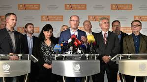 Liberecký kraj byl jediným, v němž členové čssd v historicky prvních primárkách prostřednictvím preferenčních hlasů upravili pořadí na kandidátní listině pro krajské volby. O Kandidatkach Cssd Pro Podzimni Volby Maji Tajne Rozhodovat Clenove Strany Vedeni Vsak Uz Ted Prosazuje Do Cela Ministry Hospodarske Noviny Ihned Cz