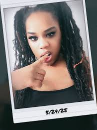 Happy birthday to my king. 08/19/2021. You will have the best day. More  pictures when he wake up. My king is 4.