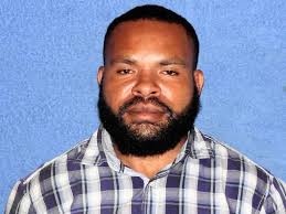 LocalNews Three acting members of the Commission for the Independent  Commission Against Corruption were sworn in at the Government House today.  They are Thomas Eluh, Justice Ellenas Batari, and retired judge Don