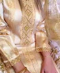 Jawhara randa bl39i9,chaftan randa,jawhara maghribia,randa caftan,caftan maroc,jawhara new fabric collection,caftan marocain,caftan 2021,caftan 2020,kaftan 2020,cafta,kaftan marocain 2020,caftan moderne,caftan chic 2021. Pin By Na Ssima On Jawhara Caftan Caftan Fashion Bling