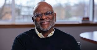 Royce Burnett's Instagram, Twitter & Facebook