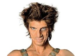 Elliot humoriste belge masculin : Voir le mini- site du comique.