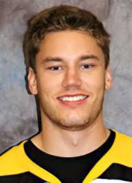 Player photos for the 2004-05 Plymouth Whalers at hockeydb.com