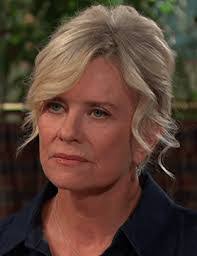 Kim Brady's Instagram, Twitter & Facebook