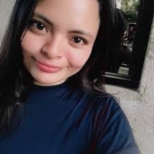 Jennifer Manzano's Instagram, Twitter & Facebook