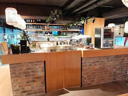 Walter CeWapi, MITTE The Mall